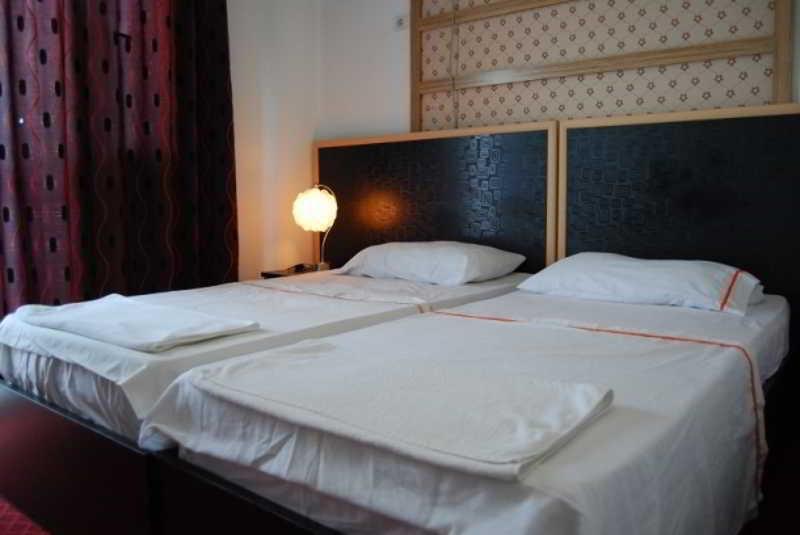 Hotel Elba